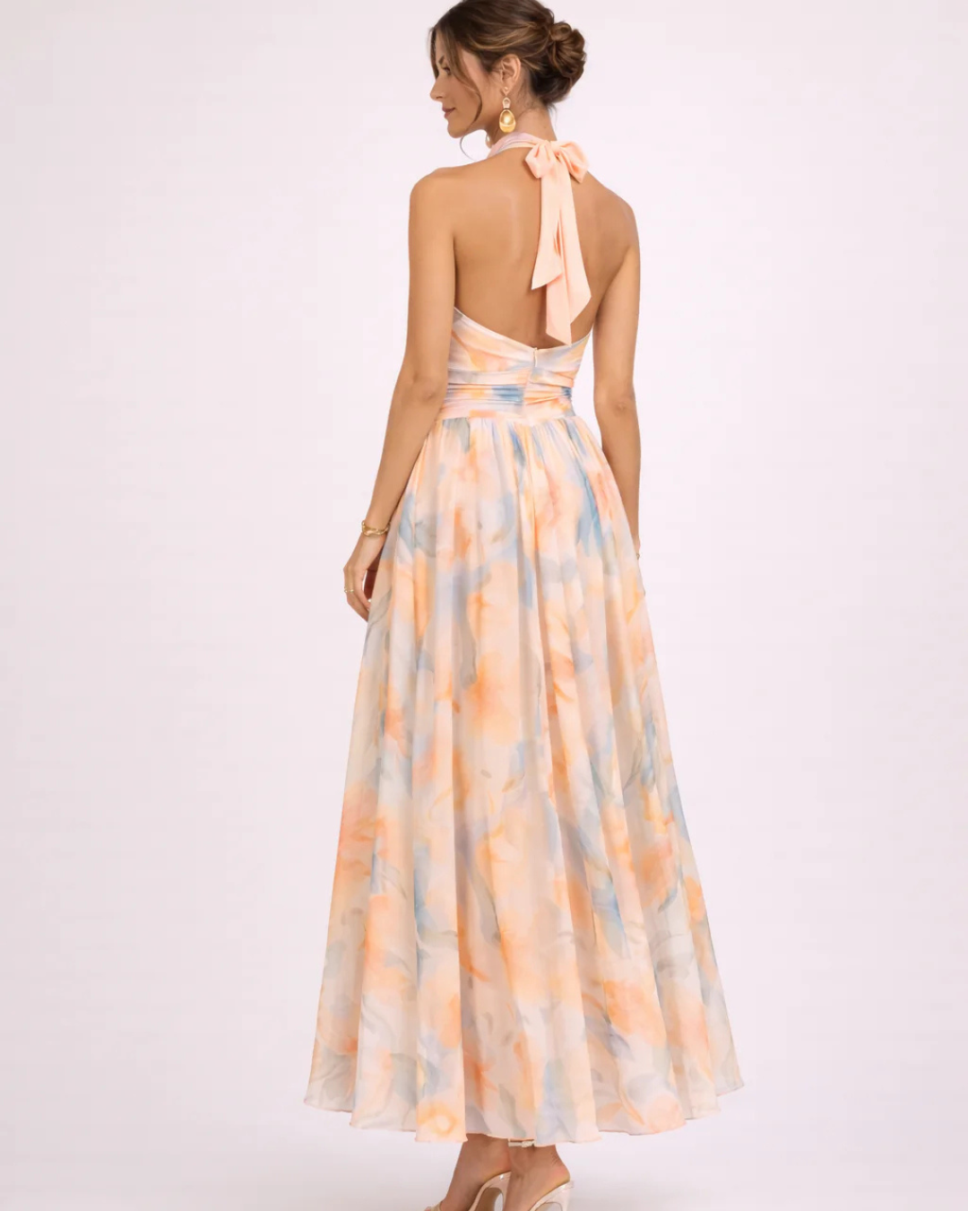 Savenora — Halter-Neck Painterly Print Maxi Dress