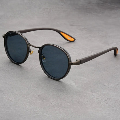 Carson Rift — Vintage Round Sunglasses