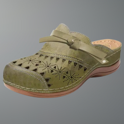 Lya | Comfortable Everyday Clogs