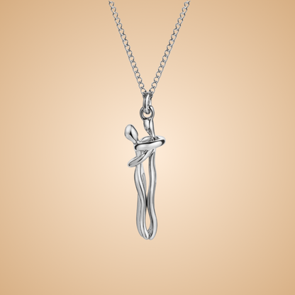 Auréne | Eternal Love Embrace Pendant Necklace