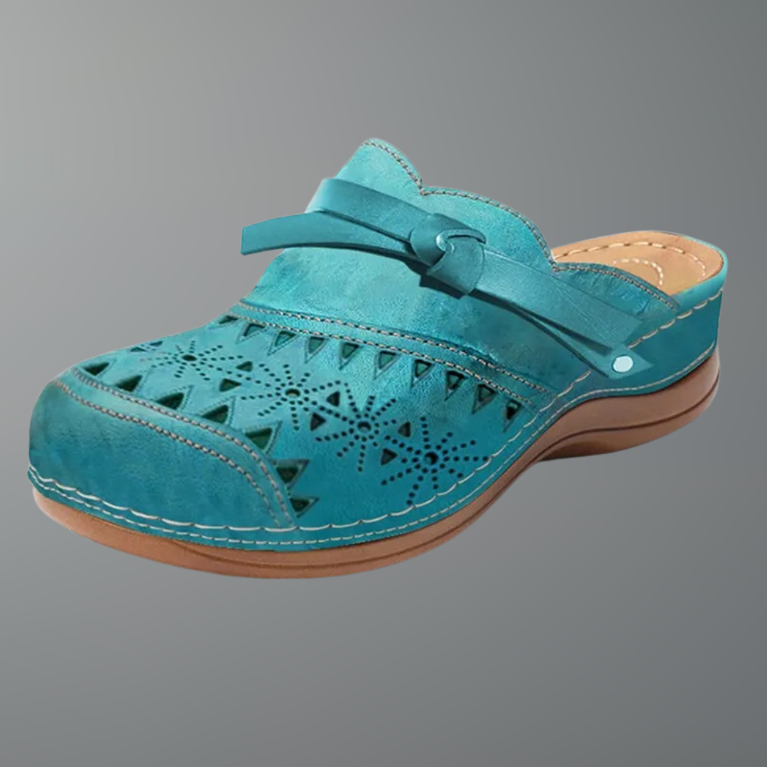Lya | Comfortable Everyday Clogs