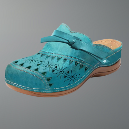 Lya | Comfortable Everyday Clogs